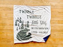 Load image into Gallery viewer, SALE // &quot;Twinkle Twinkle Little Star&quot; Bear Minky Blanket // Square Baby Blanket Size